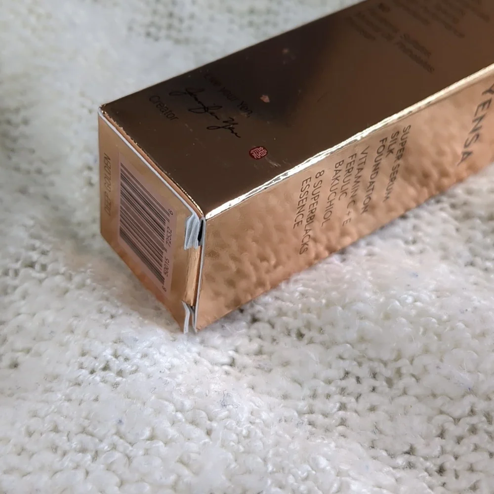 Yensa Super Serum Silk Foundation in Deep Golden, 30ml/1.0fl oz